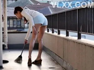 Quay video kỉ niệm chơi không bao em đào dễ dãi